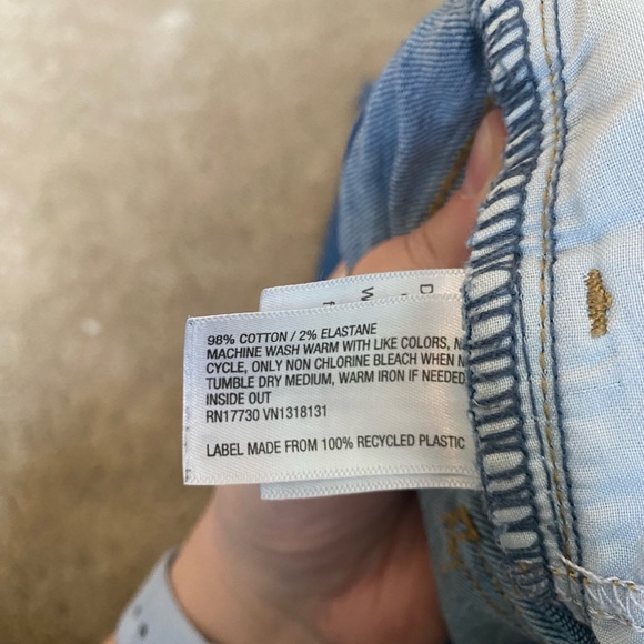 Universal Thread High Rise Straight Jeans Size 12/31 R - Picture 4 of 7